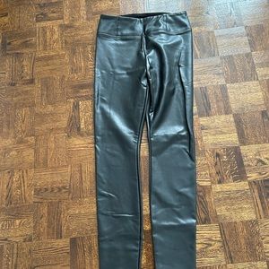 Black fake leather pants size M